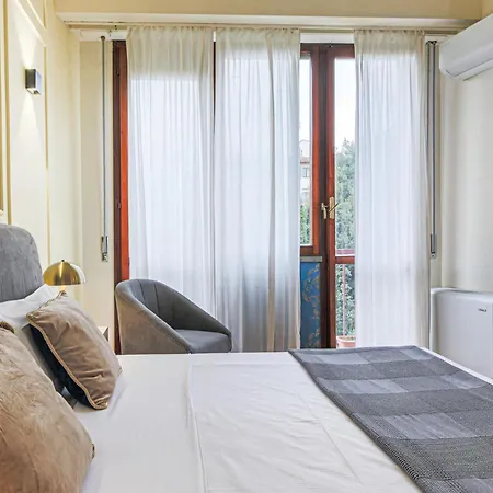 Florence- Kaleidos Apartman *